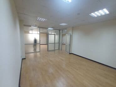 qarayev obyekt: Nərimanov metrosuna yaxinəhməd rəcəblidə yerləşən ümumi sahəsi 110 — 1