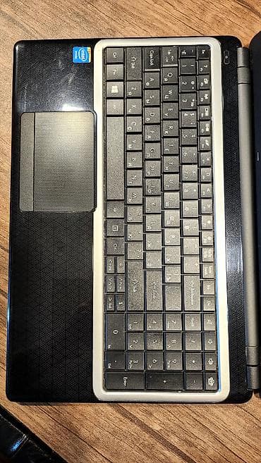 intel core i7: Packard Bell Z5WT3 Səliqəli işlənib, tam ideal vəziyyətdədir. ✅ CPU — 2