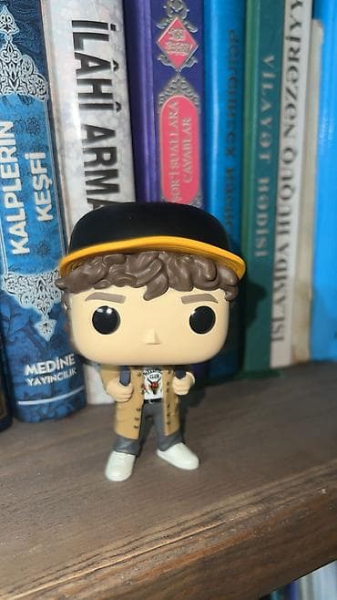 gips heykel: Funko Pop! Television – Stranger Things “Dustin Henderson” vinil — 2