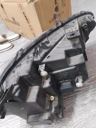 VGV U75 PLUS üçün ön fara, şüşəsi və korpusunda qırıqları var, fara — 6