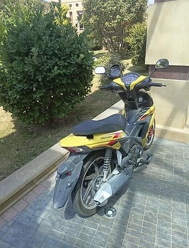 s50 moped: Tufan S50 satilir. Heç bir problemi yoxdur.3700 km gedib. Senedleri — 2