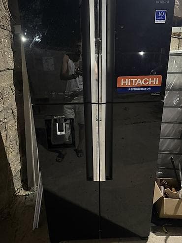 Soyuducular: İşlənmiş 4 qapılı Hitachi Soyuducu Satılır, rəng - Qara, Dispenserli — 1
