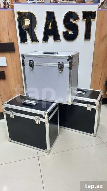 qarmon zakaz: Qarmon futulyari,qarmon camadani, qarmon qabı, zakaz qarmon çamadanı — 1