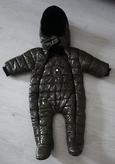 Bodi: 2-3 dəfə geyinilib. Təzə kimidir. 6-9 ay — 1