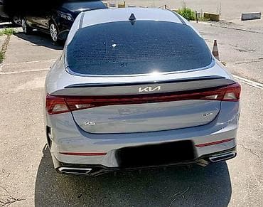 Kia K5: 1.6 l | 2023 il Sedan — 3