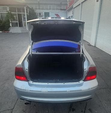 Opel Vectra B sedan - Gövdə tipi: sedan, gümüşü rəng - Salon: parça