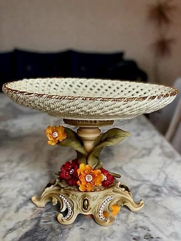 demir dekor: Original Italiya farforu.her biri 900m.alinib.kocle bagli — 2