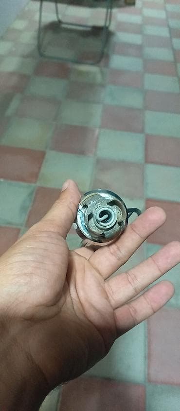 bmw e39 lip: Mercedes-Benz kapot emblemi - Klassik üçşaxəli ulduz dizaynı, dairəvi — 3