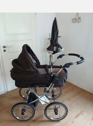 usaq ucun qolbaqlar: Çıxarıla bilən beşikli araba, Yaş: 30 ay — 1