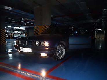bmw e60: BMW 5 series: 2 l | 1993 il Sedan — 7
