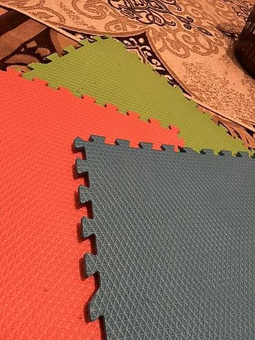 rezin qəlib: Rəngli puzzle döşəmə panelləri (EVA köpük) 28 ədəd. Dənəsi 5 manat - — 2