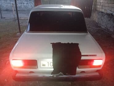 ceşka disk: VAZ 2107 – klassik sedan - Korpus: ağ rəng, 4 qapı, arxa ötürücülü - — 7