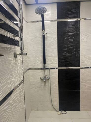 7 ci mikrorayon yeni tikili: Gənclik metrosuna yaxin Ayna sultanova heykəlinə yaxin 9 mertebeli — 7