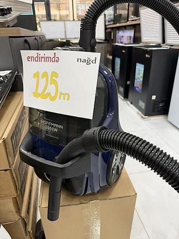 Hoffmann brendinin tünd göy rəngli 2000W gücündə tozsoranı. Bu model
