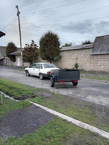 ford avtomobilleri: Yükdaşıma qoşqusu – universal tək oxlu trailer - Güclü metal karkas — 10