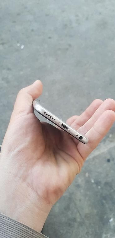 ipad 6: IPhone 6, 16 GB, Space Gray, Barmaq izi — 5