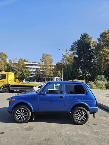 maşın satışı bmw: VAZ (LADA) 4x4 Niva: 1.7 l | 2018 il 64400 km Ofrouder/SUV — 6