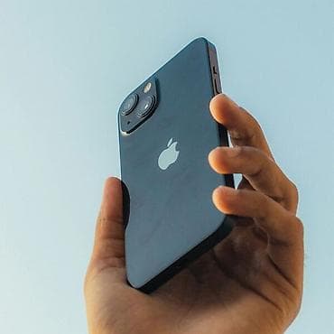 IPhone 13, Midnight