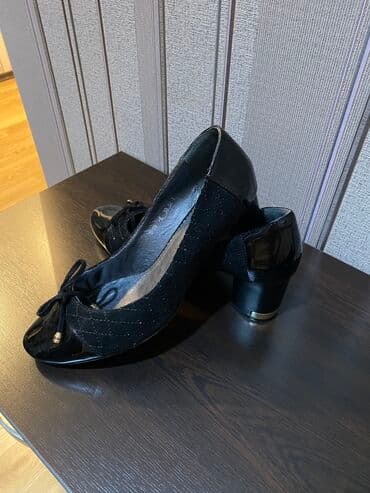 женские толстовки на молниями: Туфли, Размер: 42, Новый — 1