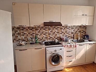 pletka: Mətbəx mebeli və texnika dəsti krem rengdedi eni 2 meter 88 santidi — 1