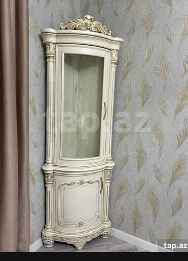 əşyasız kirayə evlər: Açılan, 2 qapılı Künc dolab — 1