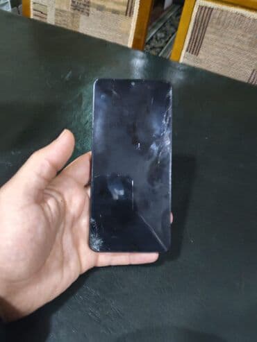 Lexus: Redmi 13, 256 GB, rəng - Qara, Qırıq — 3