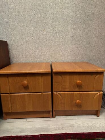 Qaşıqlar: Açılan, 3 qapılı Düz dolab, Qarderob, paltar dolabı — 2