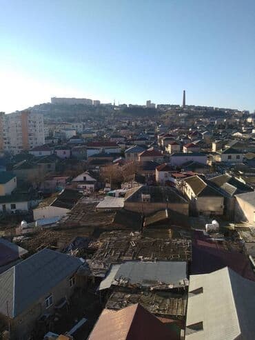 sibrizdə evlərin qiyməti: Bakı, Qaraçuxur qəs., 4 otaqlı, Köhnə tikili, 100 kv. m — 9