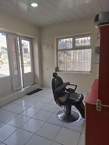 252 nomreli mekteb unvani: Bərbər, Təcrübəsiz, Yerin icarəsi — 6