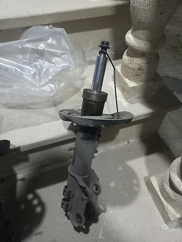 Sağ ön, Sol ön, Kia, 2016 il, İşlənmiş