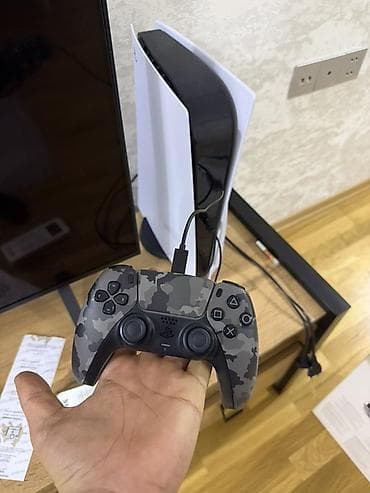 blu ray disk: Sony PlayStation 5 (Disk sürücülü versiya) oyun konsolu — 2
