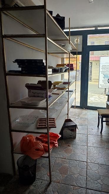 Mağaza üçün metal karkaslı rəf sistemləri - Material: Qızılı rəngdə — 2