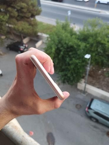 IPhone 8 Plus, 64 GB, Qızılı, Simsiz şarj — 4