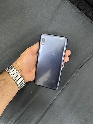 Samsung Galaxy A10, 32 GB, rəng - Qara, İki sim kartlı lalafo.az -da Samsung Galaxy A10, 32 GB, rəng - Qara, İki sim kartlı
