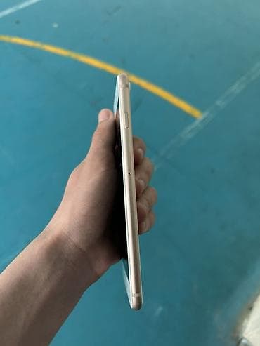 iphone original adapter: IPhone 8 Plus, 64 GB, Qızılı, Simsiz şarj — 2