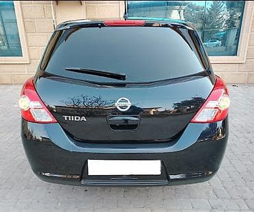 elektrik muravey: Nissan Tiida: 1.5 l | 2011 il Hetçbek — 2