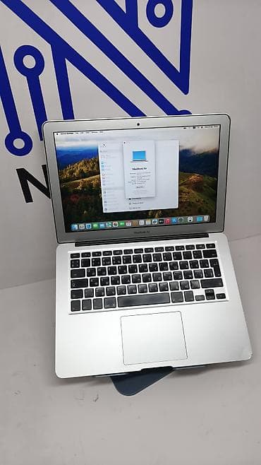 Apple MacBook, 15.4 ", Intel Core i7, 512 GB