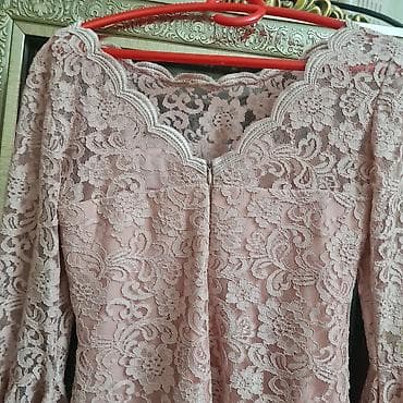 gupur donlar: Zərif qızılı-çəhrayı rəngdə krujeva don - Model: Düz kəsimli, dizə — 1