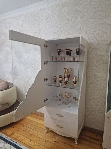 круглый стол трансформер: Б/у, Прямой ТВ стенд, С полками, Ламинат, Турция — 9