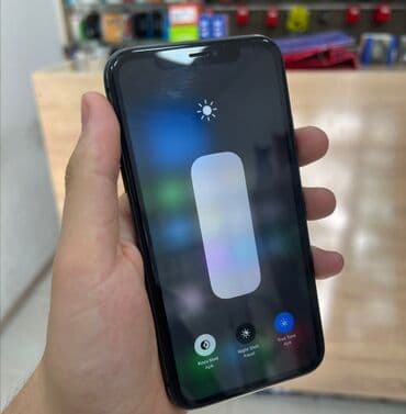 IPhone 11, 64 GB