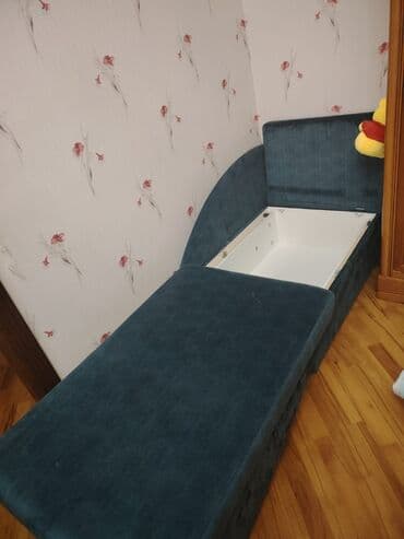 parca kesen: Kreslo-kravat, Parça — 1