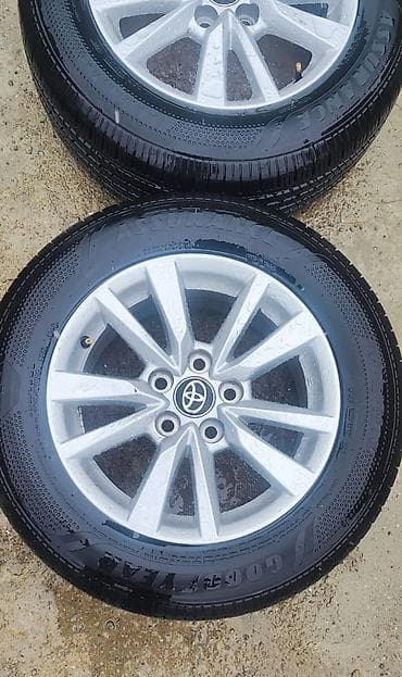 07 təkəri: İşlənmiş Şin GoodYear 205 / 65 / R 16 — 4