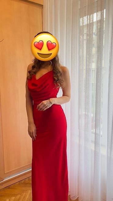 Toy paltarları və aksesuarları: 2 ədəd ziyafət geyimi 1) Qara gecə libası (300 azn) - Siluet: balıq — 2