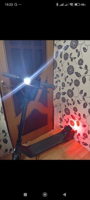 электронный самокат: Новый Электросамокат 10", 351 - 500 Вт, 16 - 25 км/ч, Самовывоз — 3