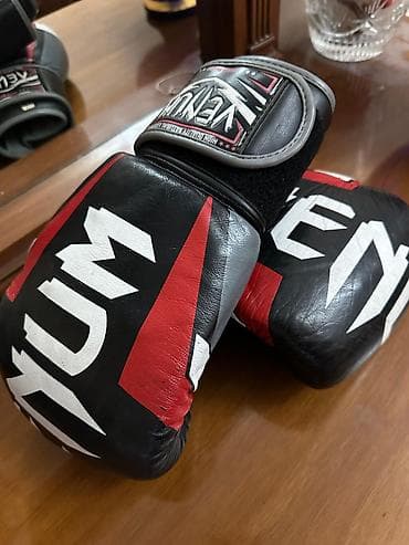 Venum boks əlcəkləri - Brend: Venum - Material: təbii dəri (etiketdə