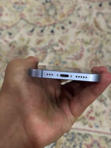 Apple iPhone: IPhone 14, Göy, Qırıq — 7