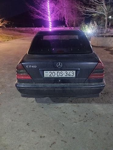 maşın opel: Mercedes-Benz C240 sedan - Kuzov: W202 sedan, qara rəng - Mühərrik — 2