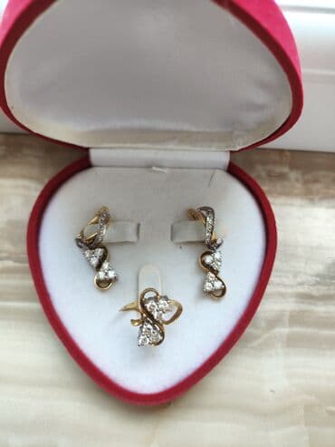 firuzə qaşlı uzuklər: Dəstə daxildir: Üzük, Sarı qızıl — 1