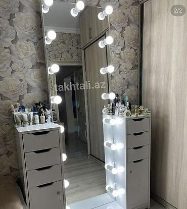 Vizaj güzgüsü ilə makiyaj masası ayri ayri - Hollywood tərzində böyük lalafo.az -da Vizaj güzgüsü ilə makiyaj masası ayri ayri - Hollywood tərzində böyük