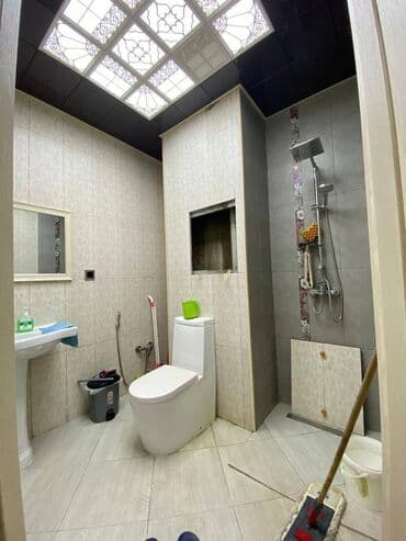 1 otaqlı kohnə tikili: Bakı, 8-ci mikrorayon, 2 otaqlı, Köhnə tikili, 60 kv. m — 12